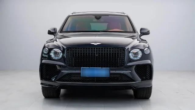 Bentley Bentayga 4.0T V8 Long Wheelbase Edition
