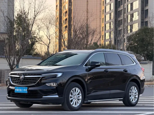 Buick Enclave 28T 2WD Battle Flag Type