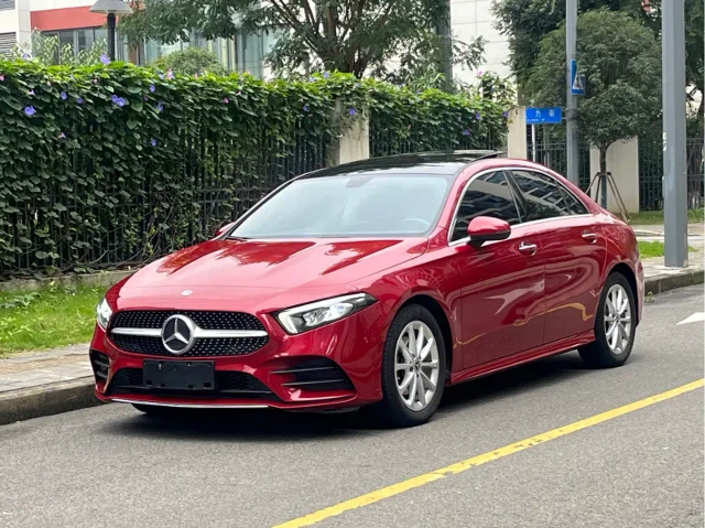 Mercedes-Benz A-Class Facelift A 200 L Sport Sedan Fashion Type
