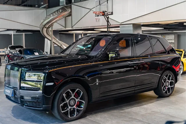 Rolls-Royce Cullinan Black Badge