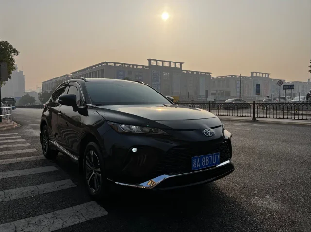 Toyota Venza 2.0L CVT 2WD Luxury Edition