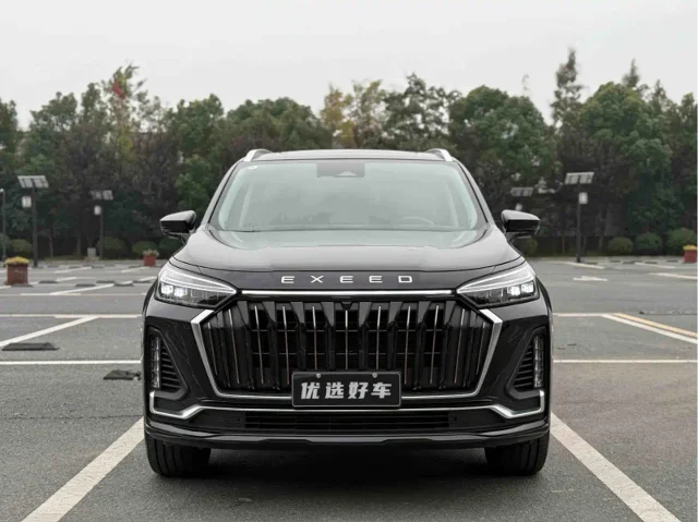 Exeed Landmark 400T 4WD Star Premium Edition 6 seats