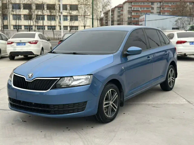 Skoda Rapid Spaceback Facelift 1.6L Auto Forward Edition