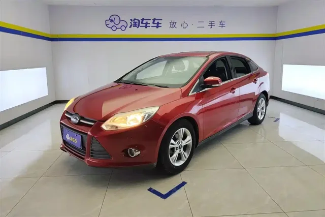 Ford Focus Sedan 1.6L Auto Elegant Type