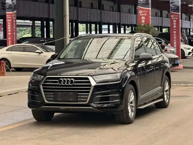 Audi Q7 55 TFSI Tech Type