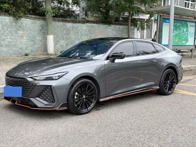 Changan UNI-V 2.0T Classic Sport Type