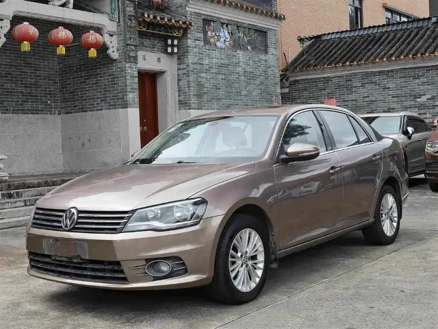 Volkswagen Bora 1.6L Auto Luxury Type