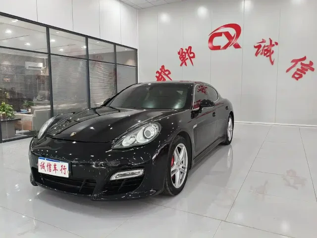 Porsche Panamera Panamera Platinum Edition 3.6L