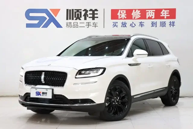 Lincoln Nautilus 2.0T 4WD Premium Edition