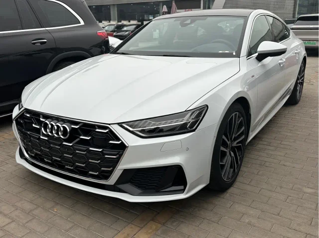 Audi A7 45 TFSI Select Type