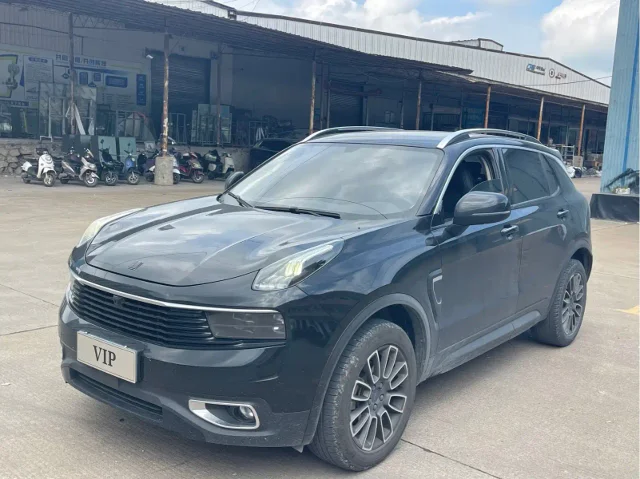Lynk & Co 01 2.0T 2WD Pure Pro Edition China VI