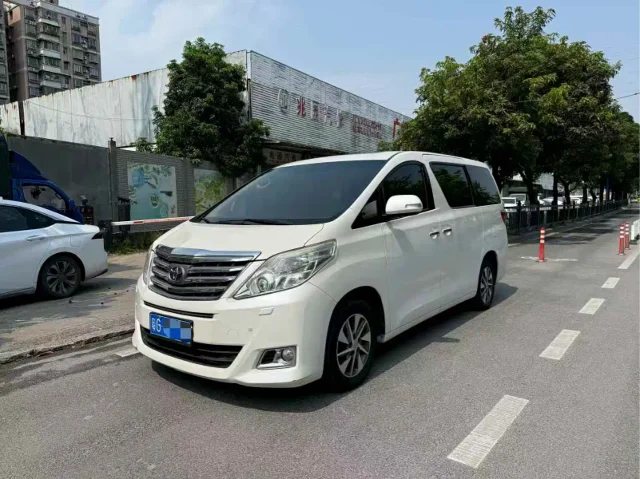 Toyota Alphard 3.5L Luxury Edition