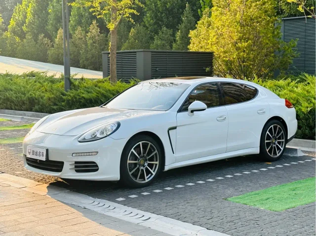 Porsche Panamera Panamera 4 3.0T