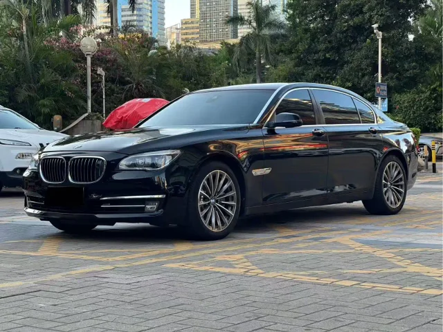 BMW 7 Series 750Li xDrive