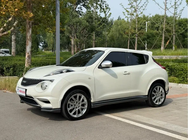 Infiniti ESQ 1.6L Free Spirit Edition