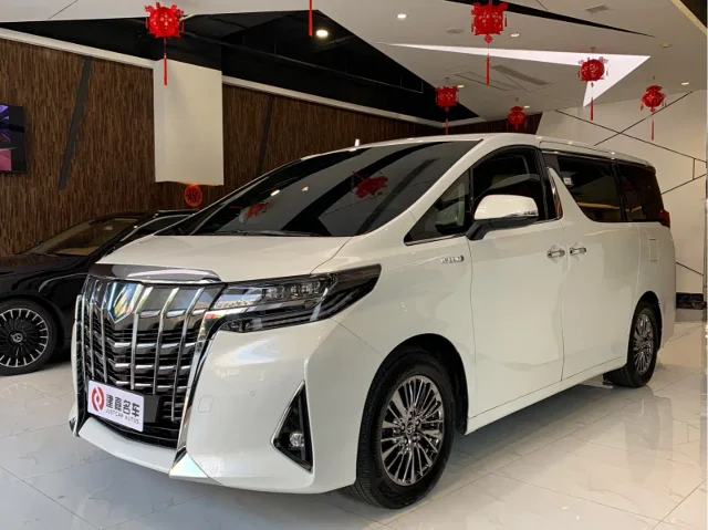 Toyota Alphard Hybrid 2.5L Premium Edition