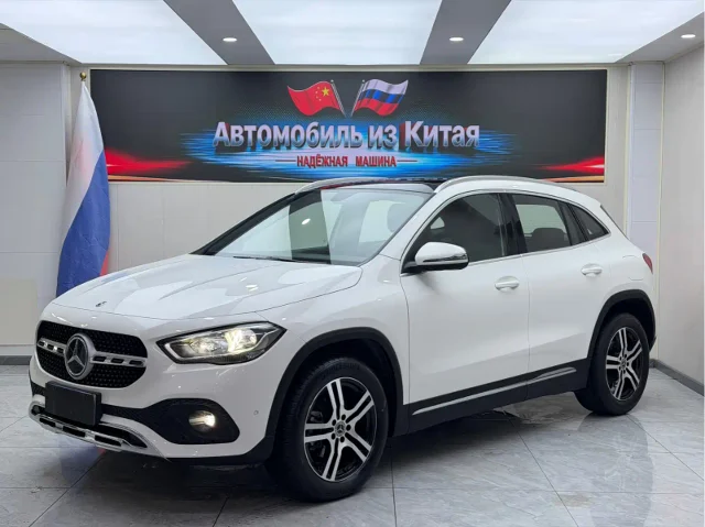 Mercedes-Benz GLA Facelift GLA 180