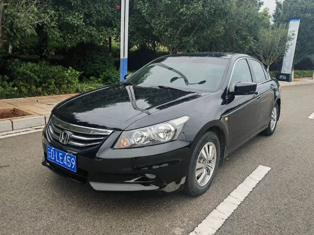 Honda Accord 2.0L EX Navi