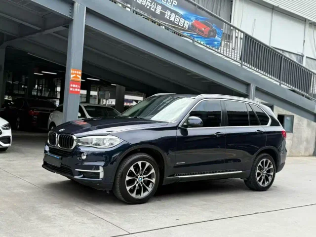BMW X5 (Import) xDrive35i Elegant Type