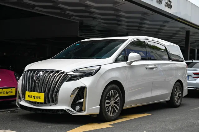 Buick GL8 ES LandKing 653T Premium Type
