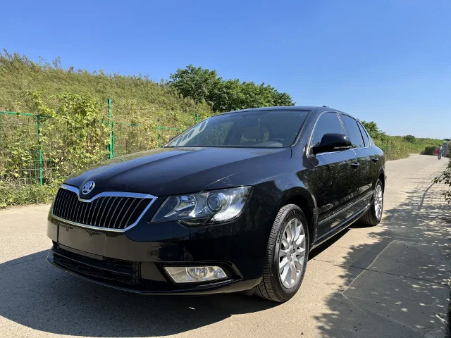 Skoda Superb 1.8TSI Auto Fame Elite Edition