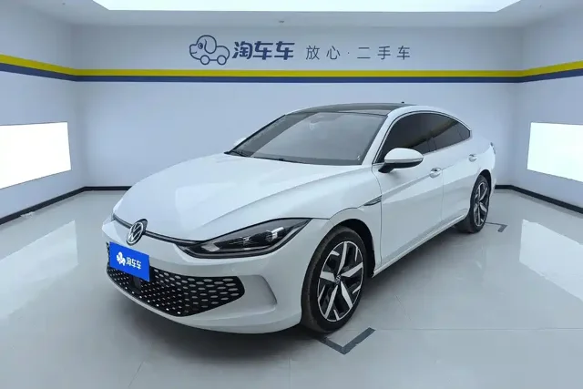 Volkswagen Lamando Lamando L 280TSI DSG Cool Hot Edition