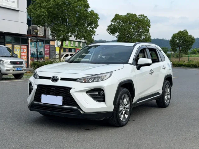 Toyota Wildlander 2.0L CVT 2WD Luxury Edition