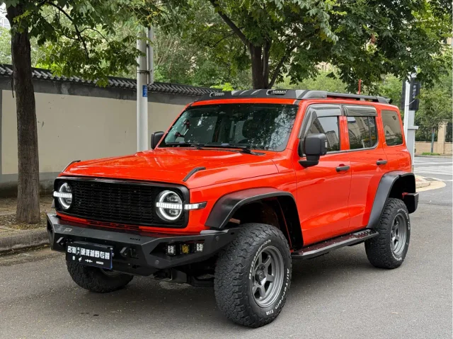 Tank 300 Offroad Edition 2.0T Challenger