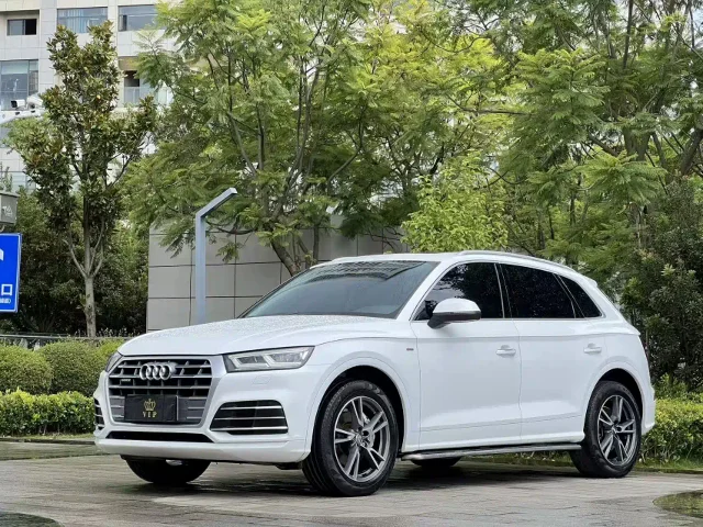 Audi Q5L 40 TFSI Glory Enjoy Fashion Type China V