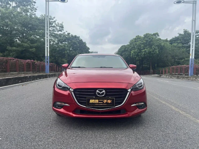 Mazda 3 Axela Sedan 2.0L Auto Premium Type China V