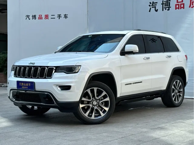 Jeep Grand Cherokee (Import) 3.0L Elite Navigation Edition