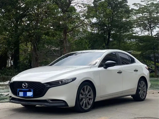 Mazda 3 Axela 2.0L Auto Quality Elegant Edition
