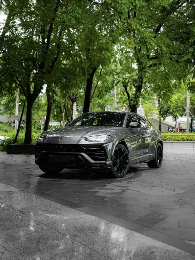 Lamborghini Urus 4.0T V8