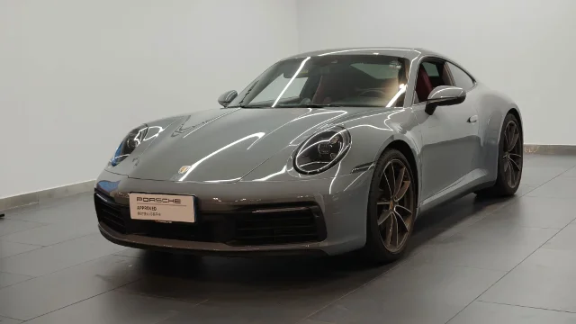 Porsche 911 Carrera 3.0T