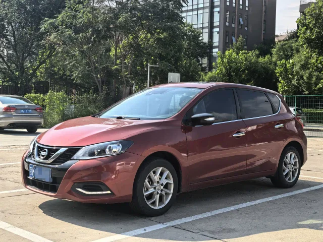 Nissan Tiida 1.6L CVT Smart Drive Edition