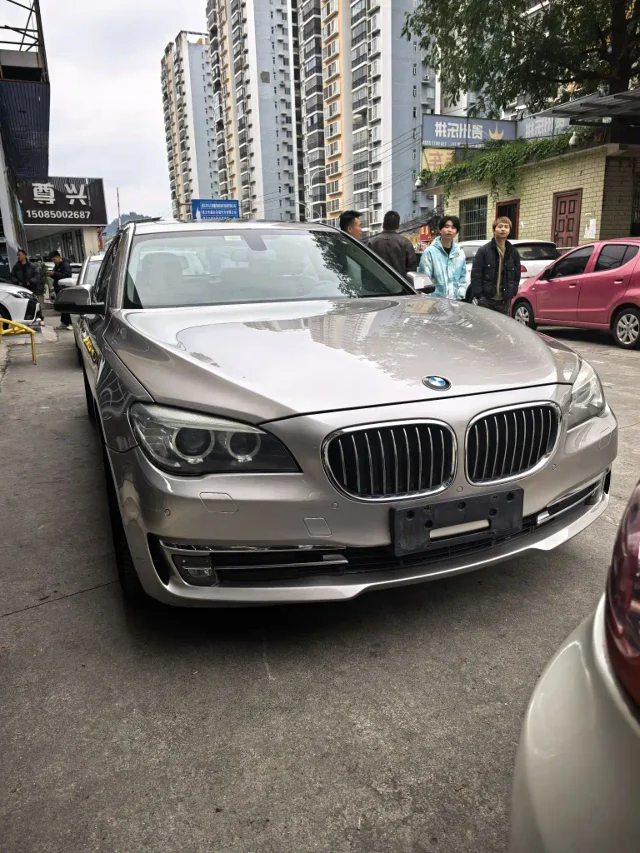 BMW 7 Series 730Li Premium Enjoy Type