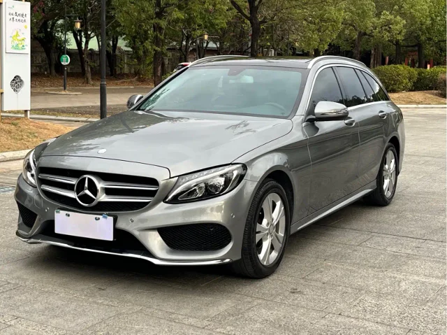Mercedes-Benz C-Class (Import) C 180 Touring Sedan