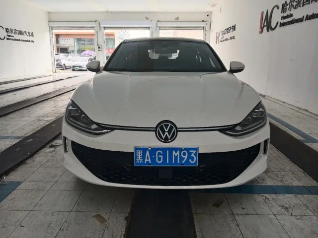 Volkswagen Lamando Lamando L 280TSI DSG Dazzle Hot Edition