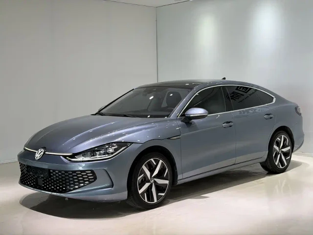 Volkswagen Lamando Lamando L 280TSI DSG Cool Hot Edition