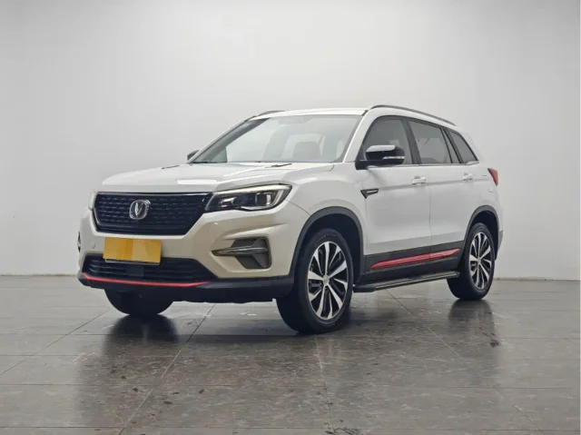 Changan CS75 Glory Million Edition 280T DCT Navigator Type