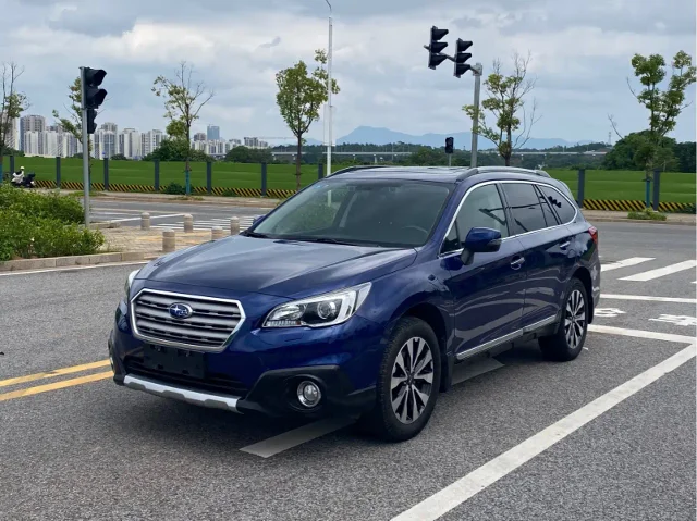 Subaru Outback 2.5i Sport Navigation Edition EyeSight