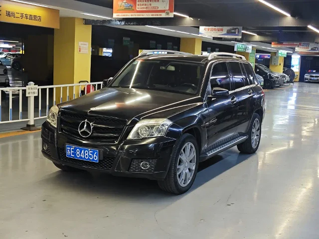 Mercedes-Benz GLK-Class GLK 300 4MATIC Luxury Type