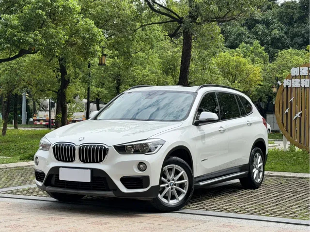 BMW X1 sDrive18Li Fashion Type