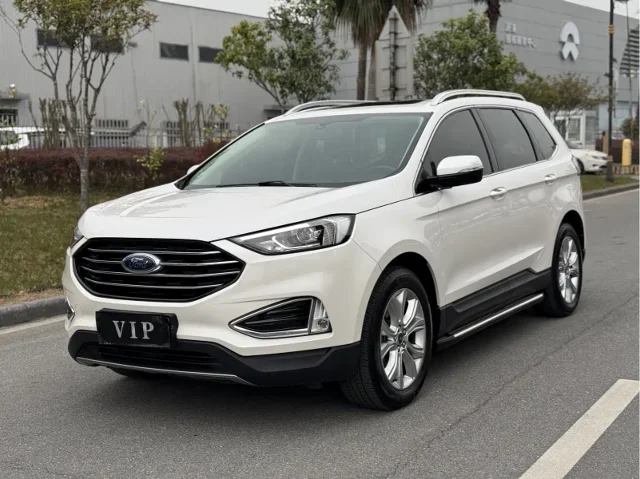 Ford Edge EcoBoost 245 2WD Platinum Sharp Type 7 seats