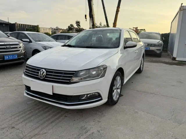 Volkswagen Lavida 1.6L Manual Comfort Edition