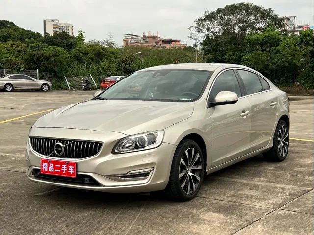 Volvo S60 S60L Facelift T5 Smart Advanced Advanced Edition