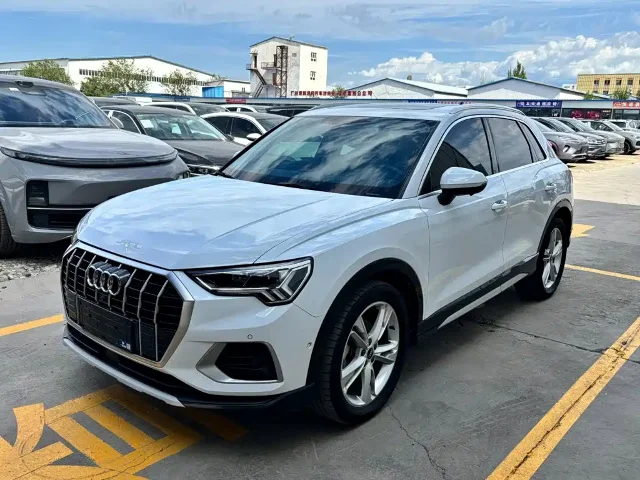 Audi Q3 35 TFSI Fashion Elegance Type