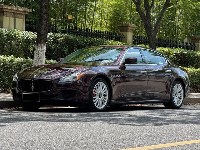 Maserati Quattroporte 3.0T Standard Type