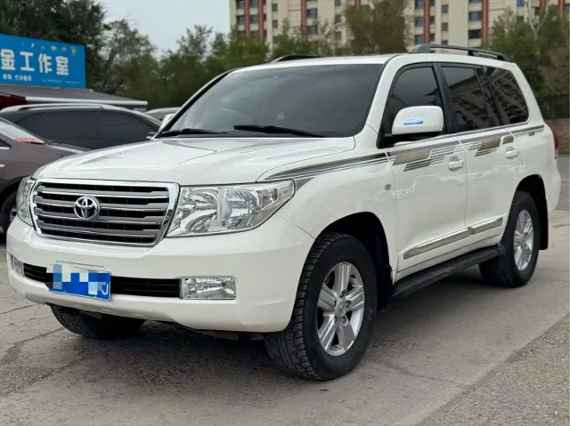 Toyota Land Cruiser 4.7L Auto VX