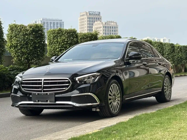 Mercedes-Benz E-Class E 300 L Luxury Type